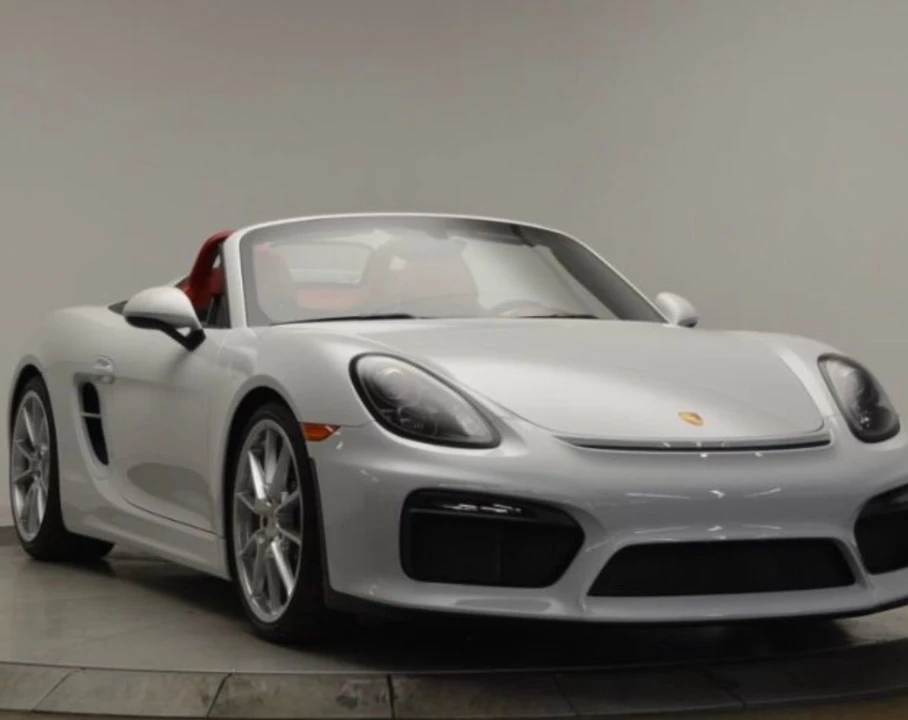 2016 Porsche 981 Boxster Spyder - Image 4 of 31