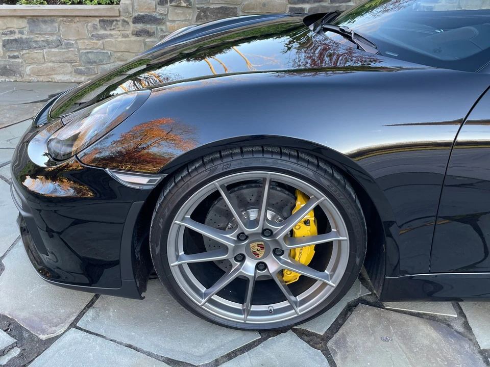 2016 Porsche 981 Boxster Spyder - Image 7 of 15
