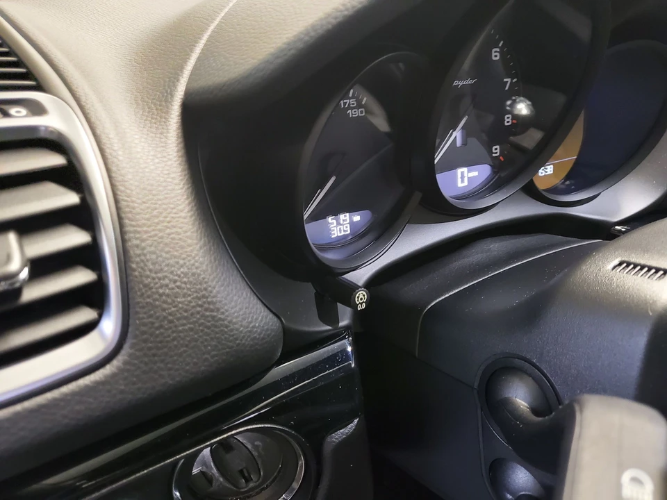 2016 Porsche 981 Boxster Spyder - Image 2 of 6