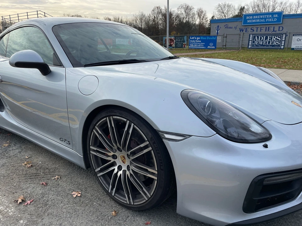 2016 Porsche 981 Cayman GTS - Image 3 of 8