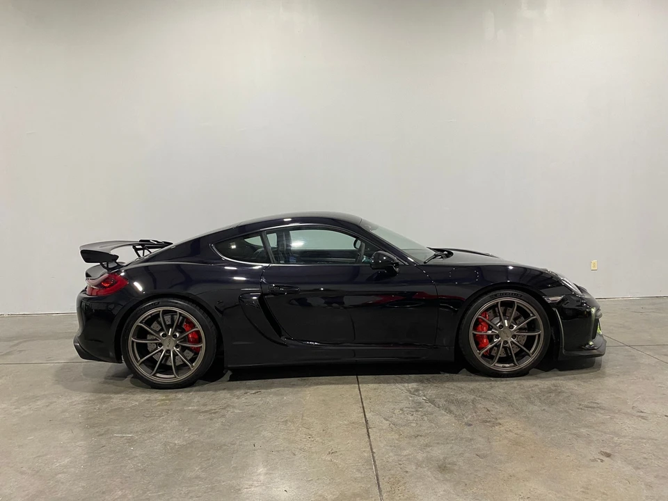 2016 Porsche 981 Cayman GT4 - Image 7 of 30