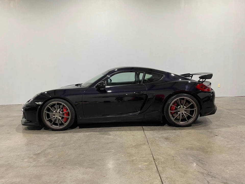 2016 Porsche 981 Cayman GT4 - Image 8 of 30