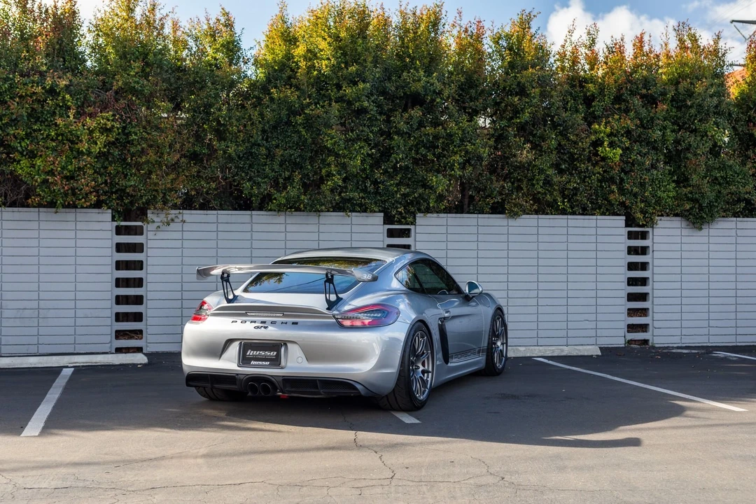 2016 Porsche 981 Cayman GT4 - Image 10 of 31