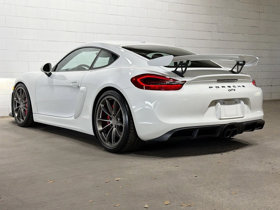 2016 Porsche 981 Cayman GT4 - Image 4 of 6