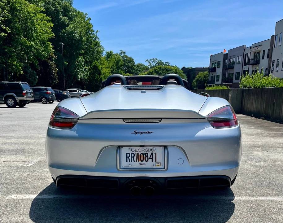 2016 Porsche 981 Boxster Spyder - Image 10 of 31