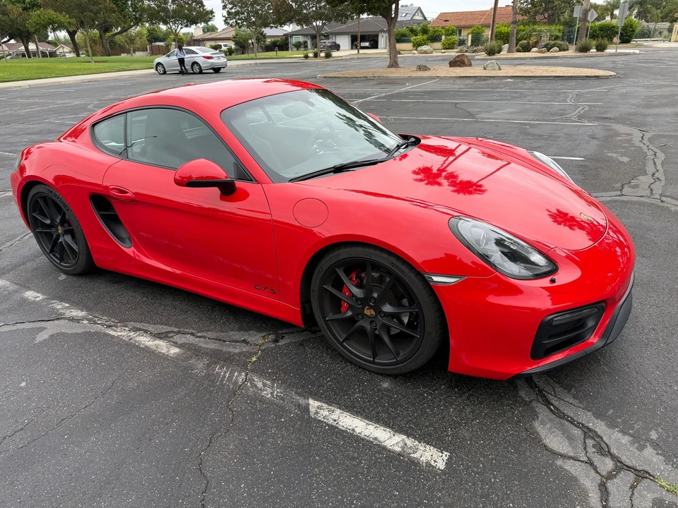 2016 Porsche 981 Cayman GTS - Image 4 of 31