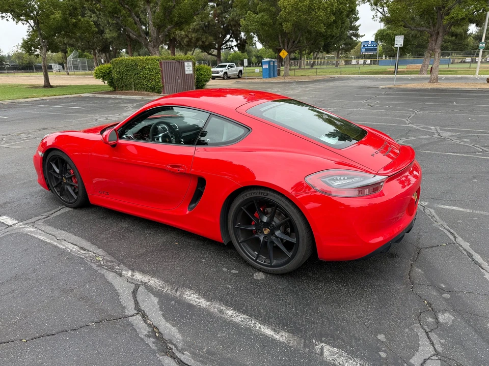 2016 Porsche 981 Cayman GTS - Image 11 of 31