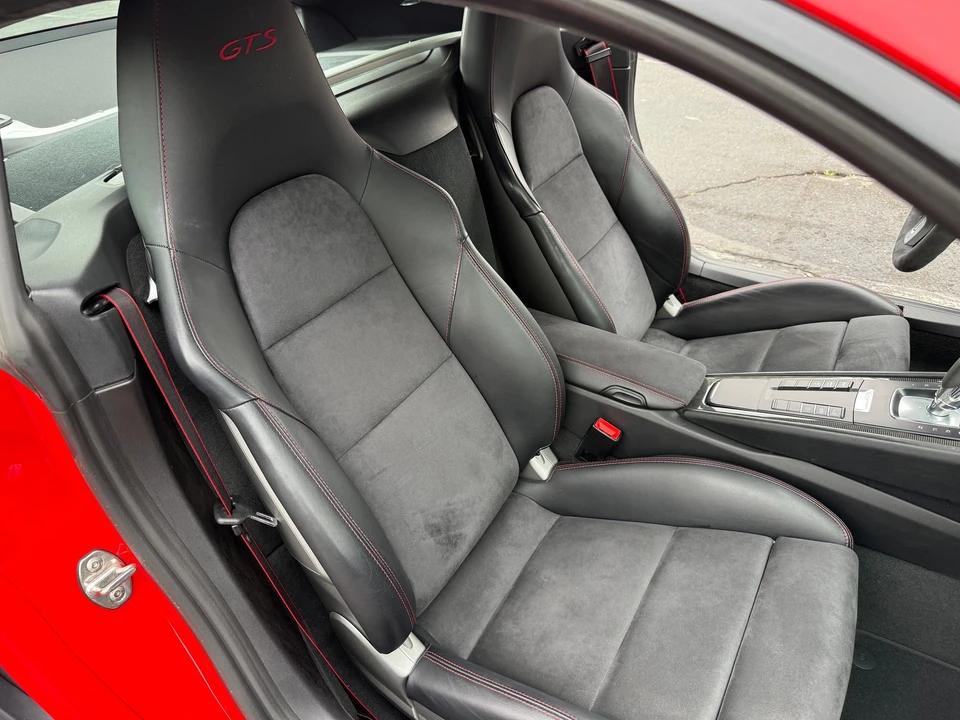 2016 Porsche 981 Cayman GTS - Image 23 of 31