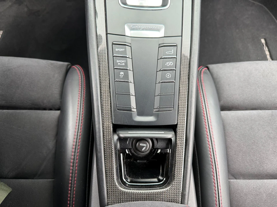 2016 Porsche 981 Cayman GTS - Image 26 of 31