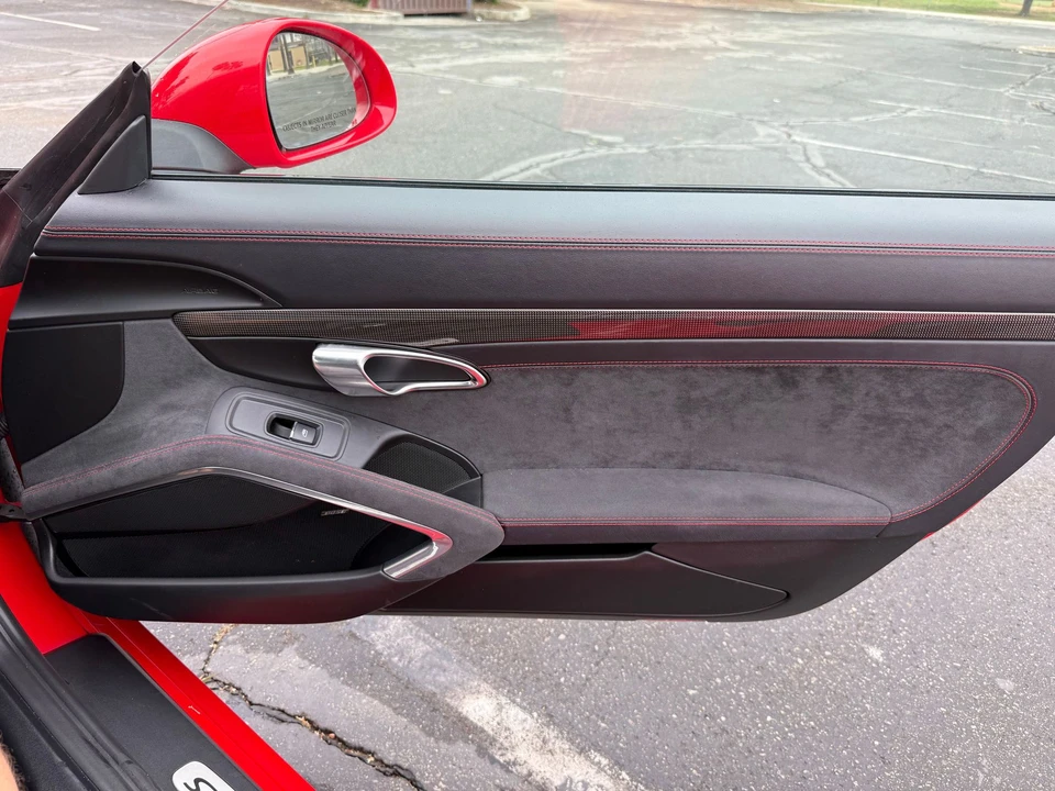2016 Porsche 981 Cayman GTS - Image 29 of 31