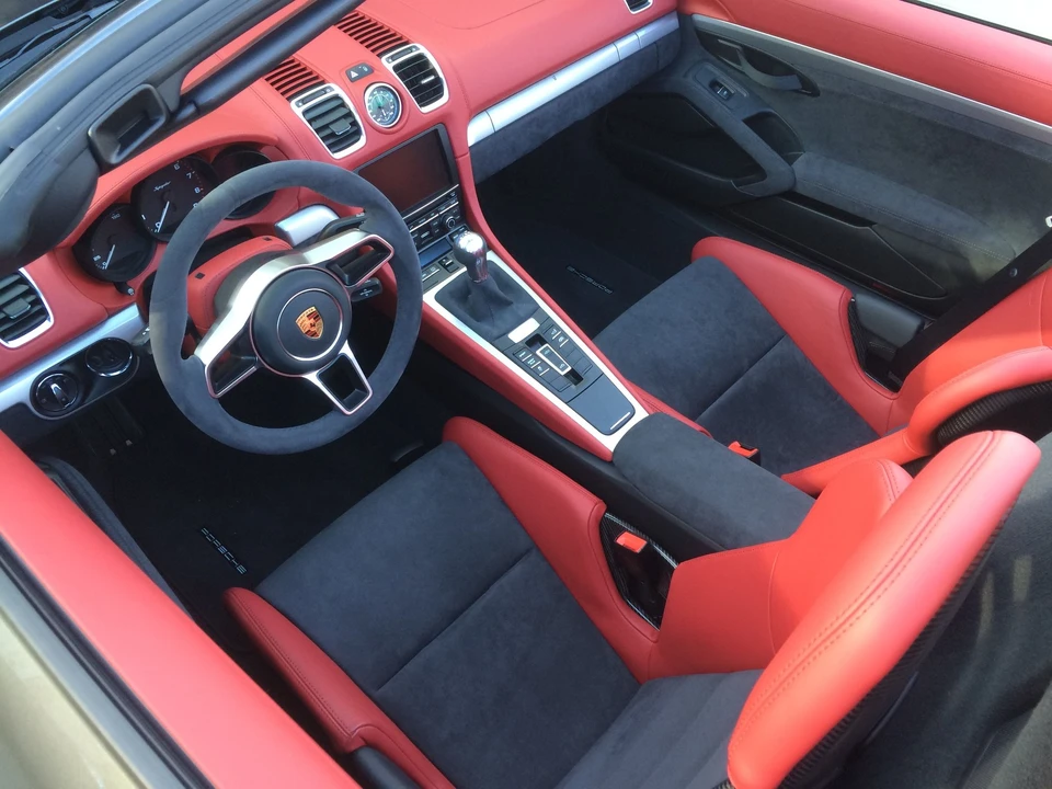 2016 Porsche 981 Boxster Spyder - Image 3 of 5