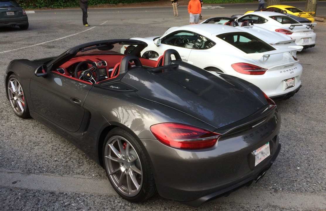 2016 Porsche 981 Boxster Spyder - Image 2 of 5