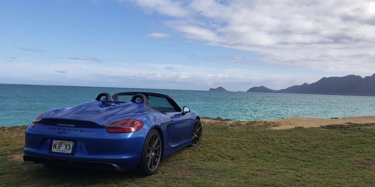 2016 Porsche 981 Boxster Spyder - Image 2 of 2