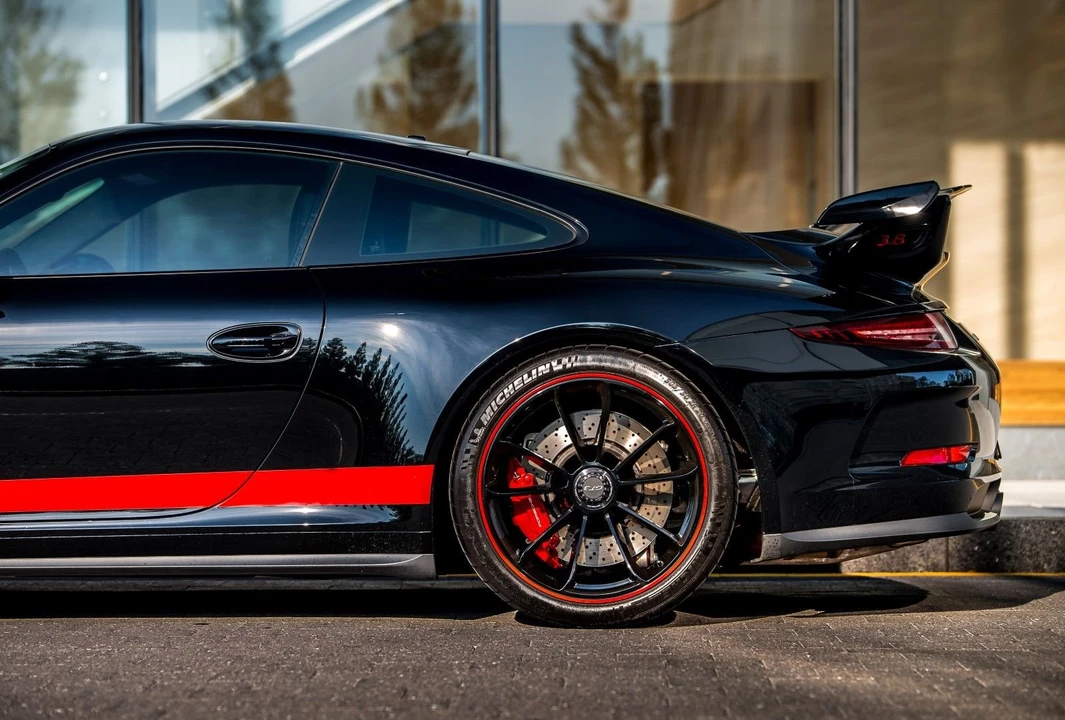 2016 Porsche 991 GT3 - Image 4 of 9