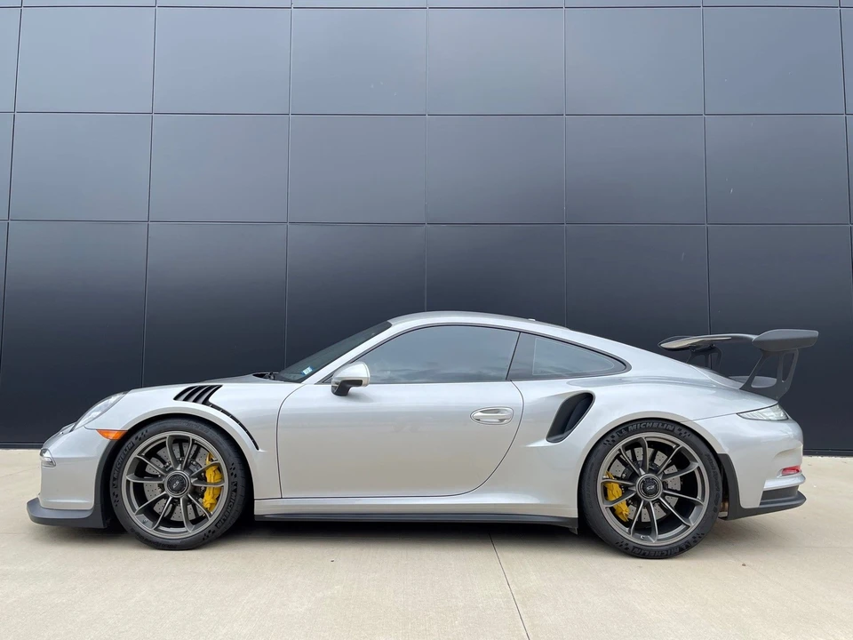 2016 Porsche 991 GT3 RS - Image 3 of 11