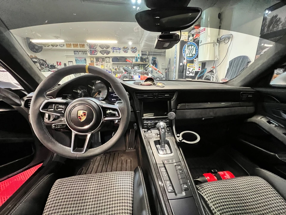 2016 Porsche 991 GT3 RS - Image 7 of 8