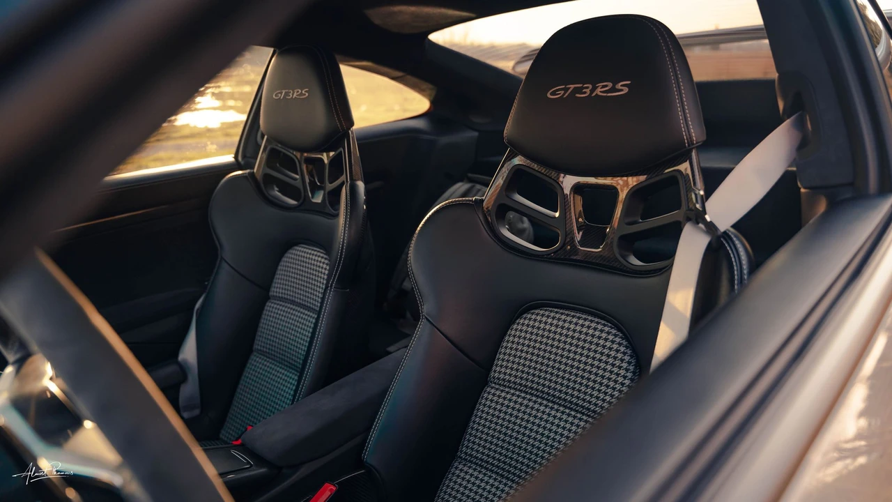 2016 Porsche 991 GT3 RS - Image 3 of 8