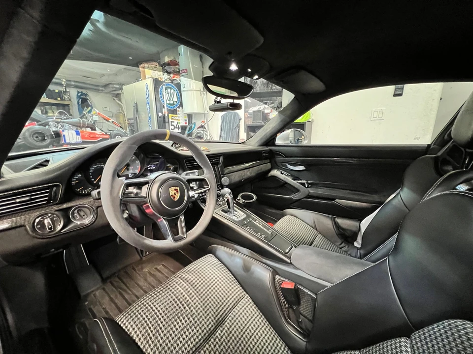 2016 Porsche 991 GT3 RS - Image 8 of 8