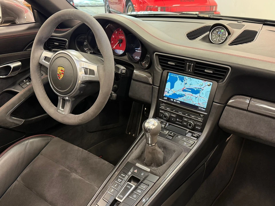 2016 Porsche 991 Targa 4 GTS - Image 12 of 31
