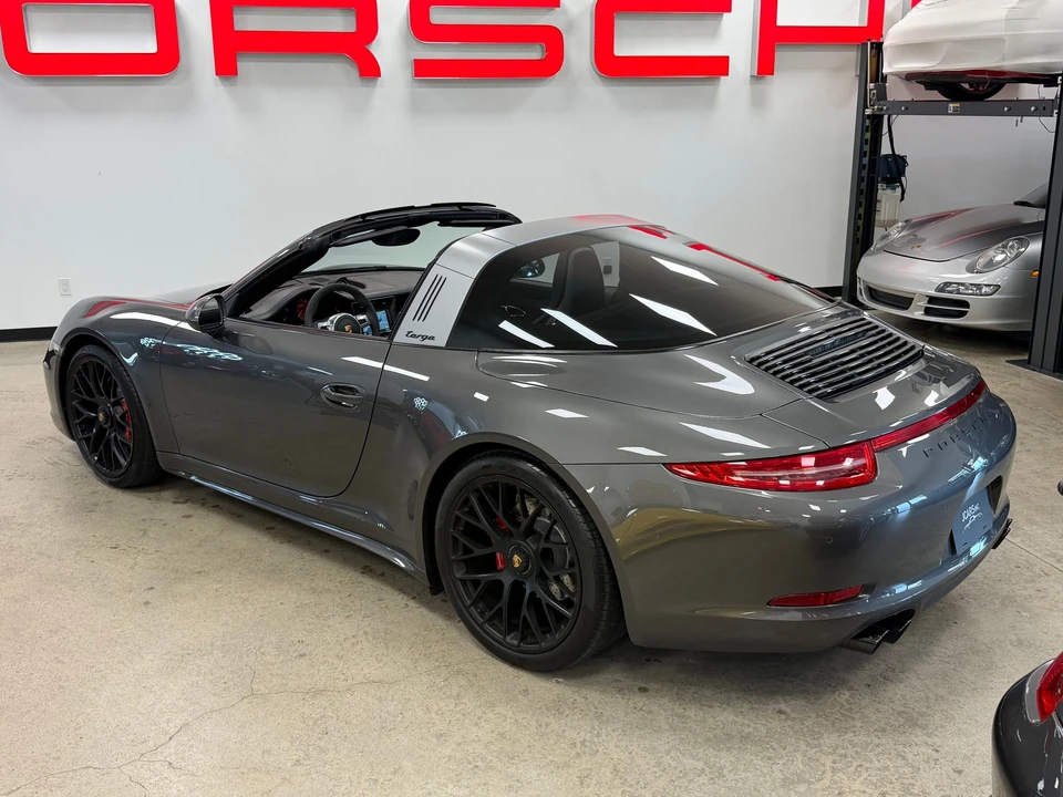 2016 Porsche 991 Targa 4 GTS - Image 8 of 31