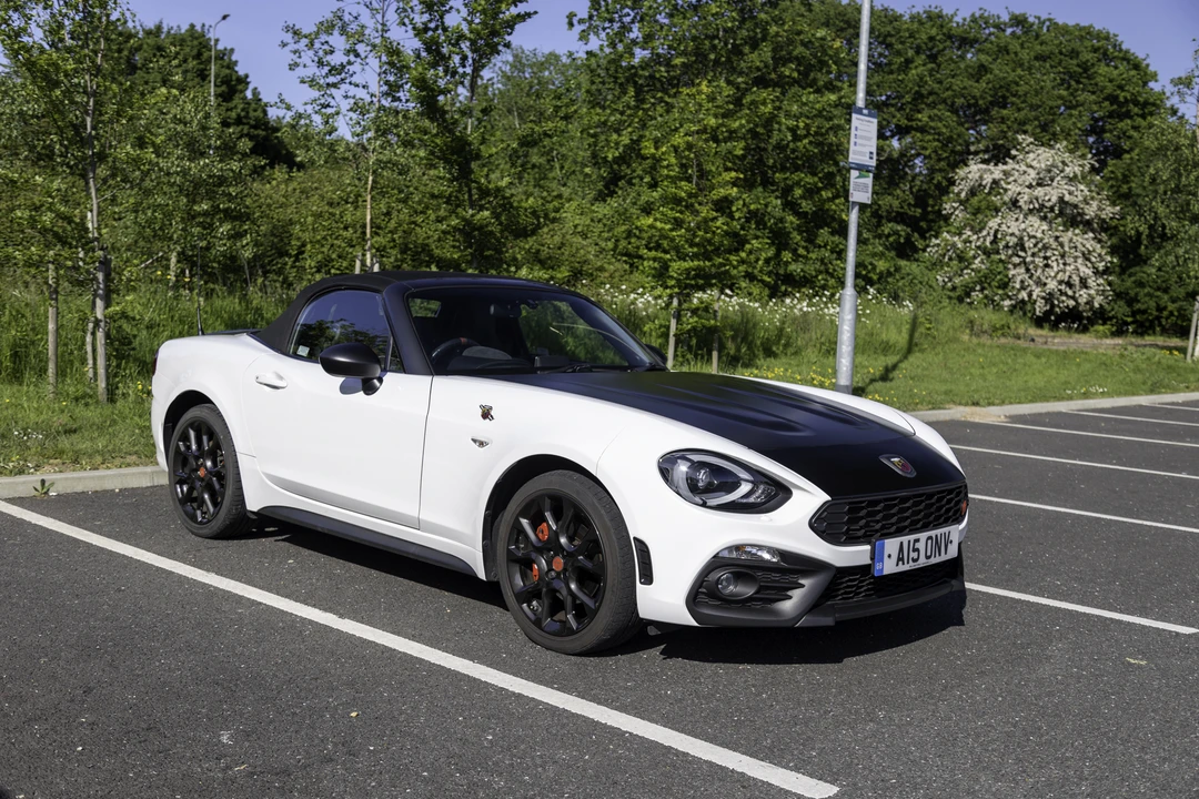 2016 Fiat 124 Spider - Image 4 of 31