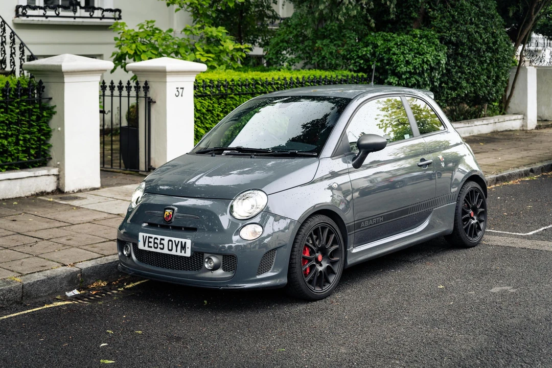 2016 Fiat Abarth 500 - Image 16 of 31