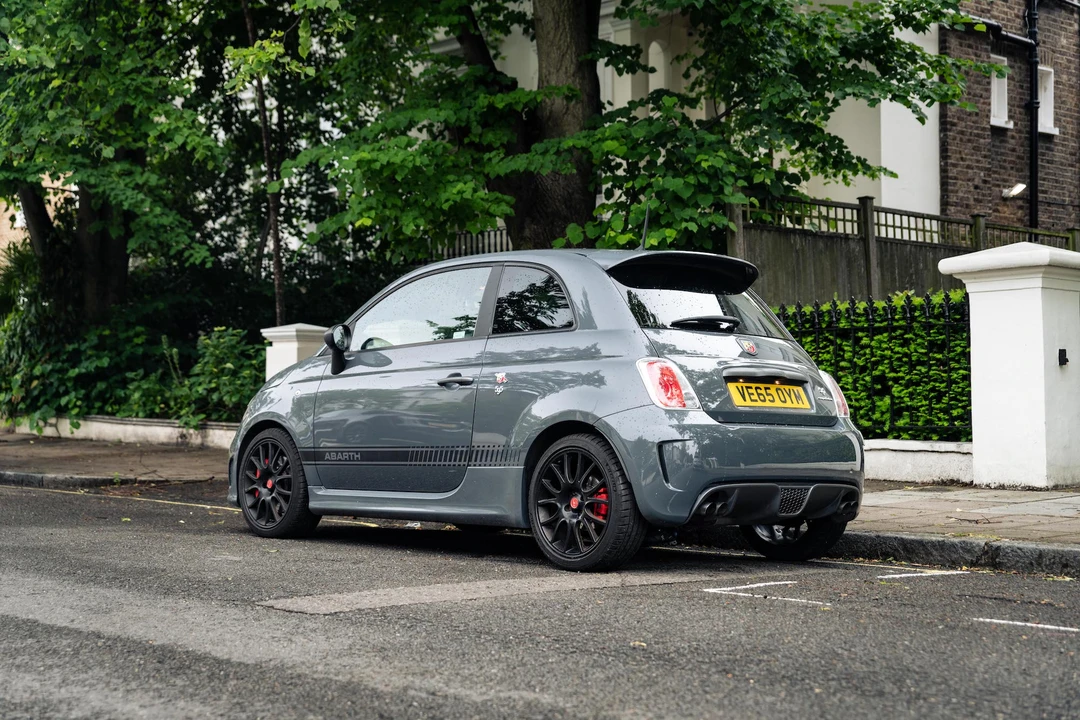 2016 Fiat Abarth 500 - Image 7 of 31