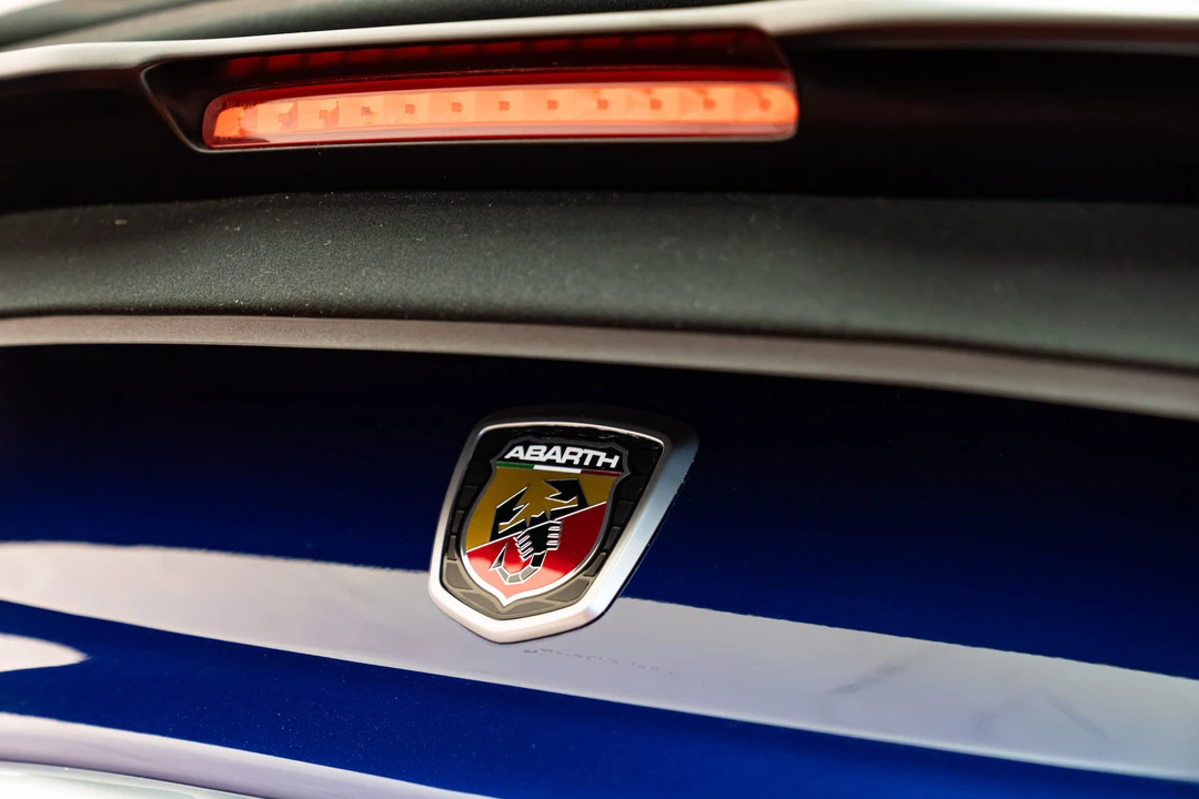 2016 Fiat Abarth 500 - Image 28 of 31