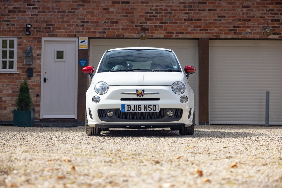 2016 Fiat Abarth 500 - Image 3 of 31