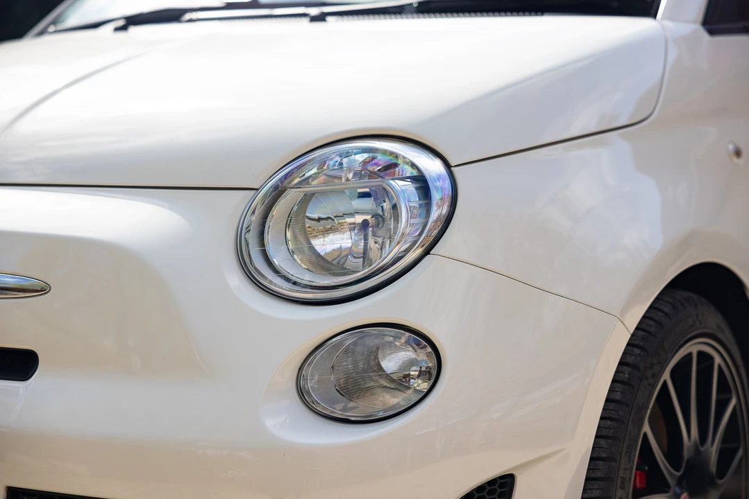 2016 Fiat Abarth 500 - Image 25 of 31