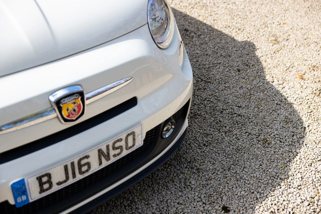 2016 Fiat Abarth 500 - Image 27 of 31