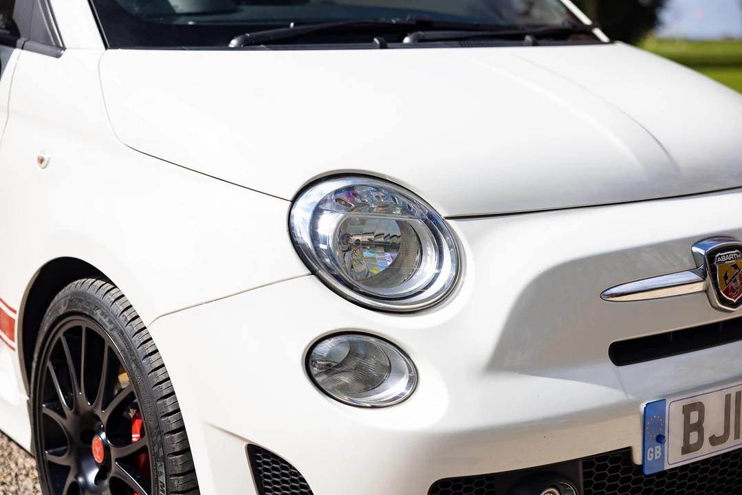 2016 Fiat Abarth 500 - Image 31 of 31
