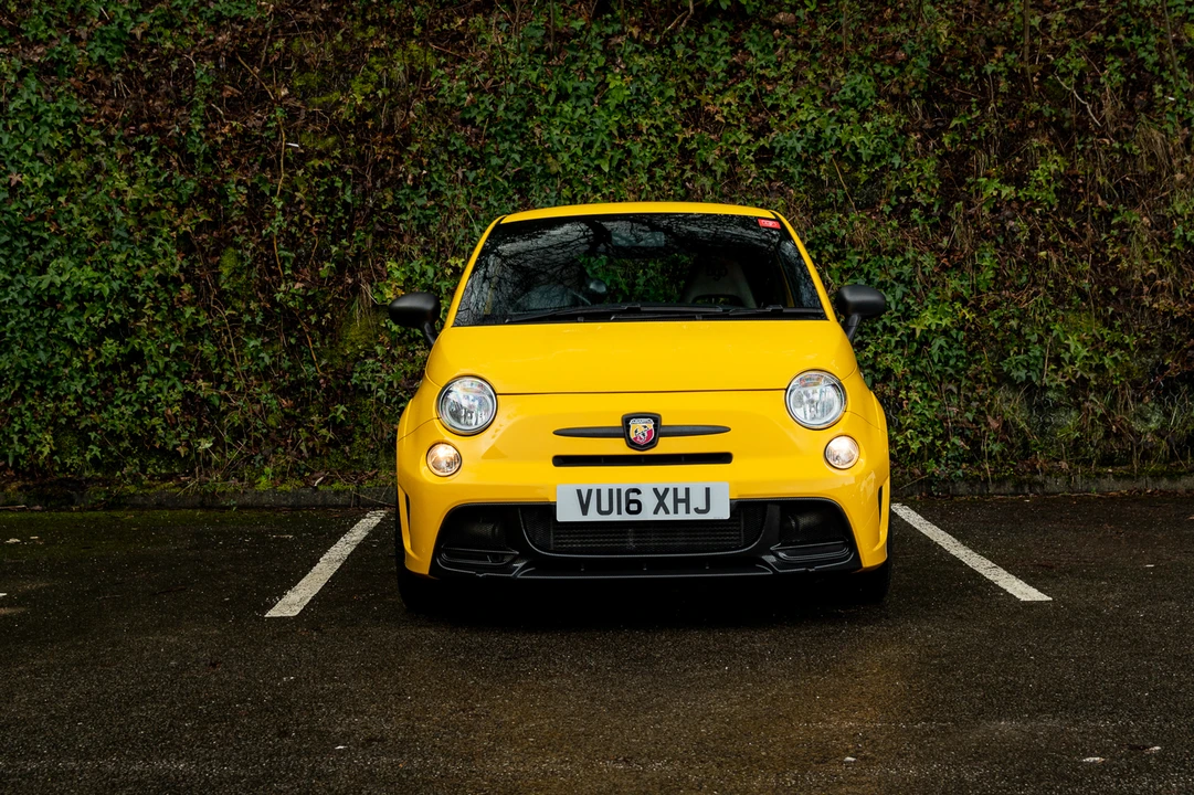 2016 Fiat Abarth 500 - Image 4 of 31