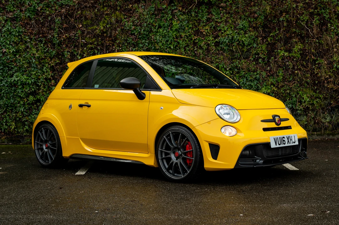 2016 Fiat Abarth 500 - Image 3 of 31