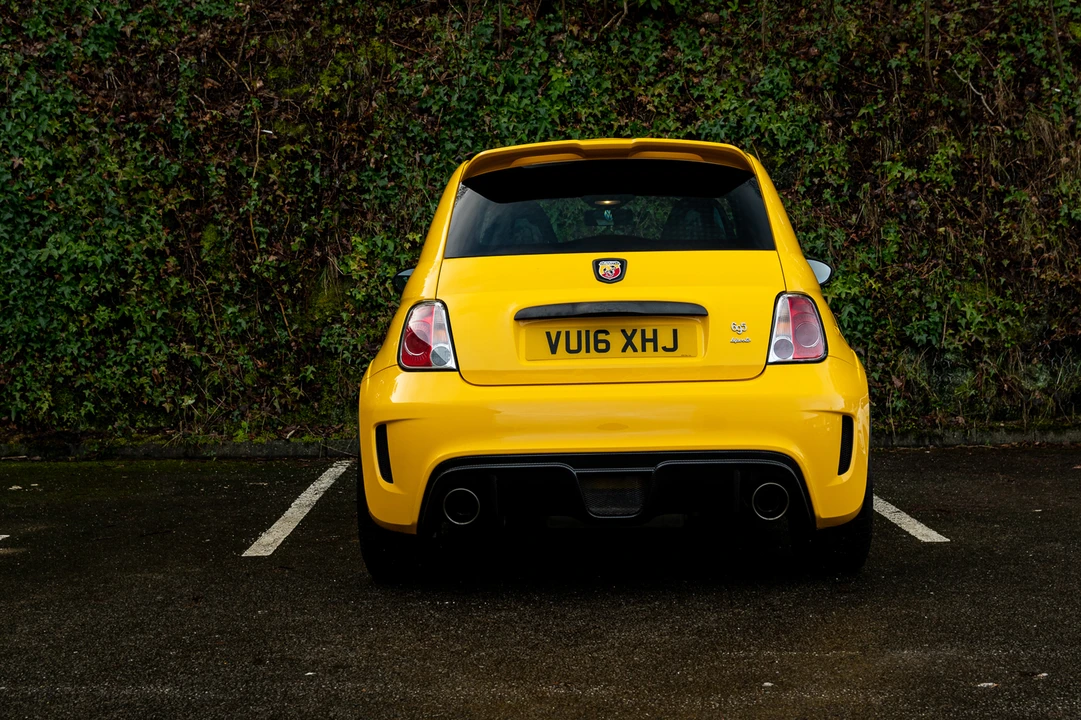 2016 Fiat Abarth 500 - Image 8 of 31