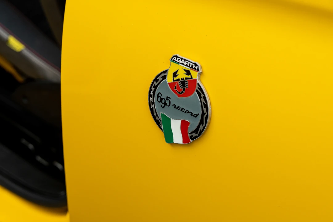 2016 Fiat Abarth 500 - Image 19 of 31