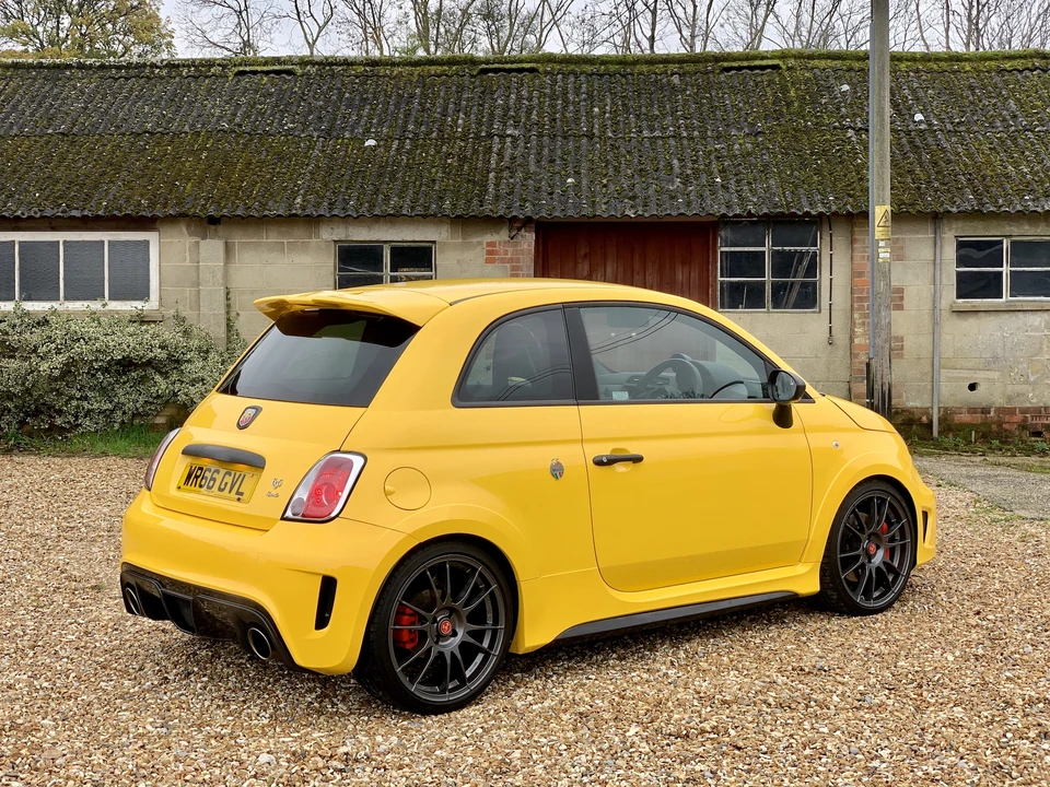 2016 Fiat Abarth 500 - Image 5 of 31