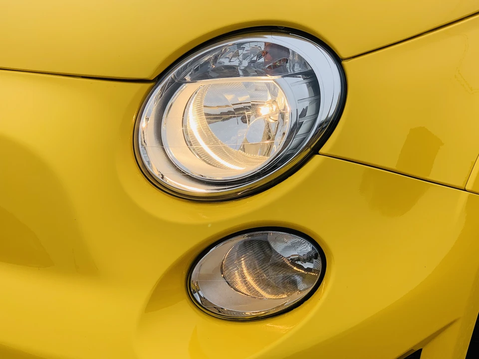2016 Fiat Abarth 500 - Image 24 of 31