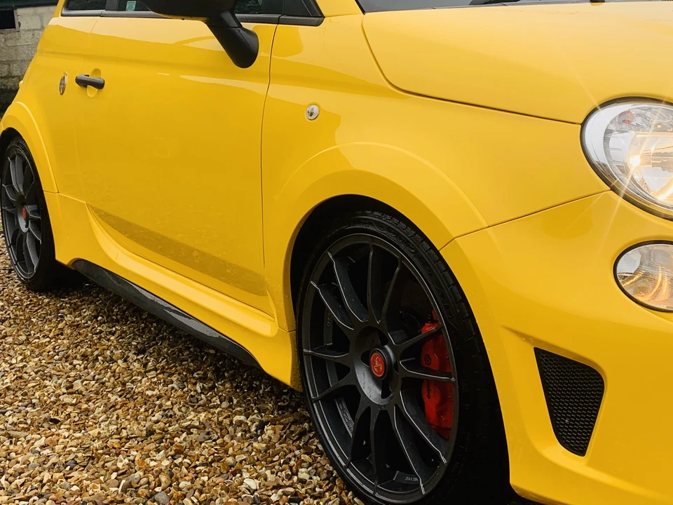 2016 Fiat Abarth 500 - Image 27 of 31