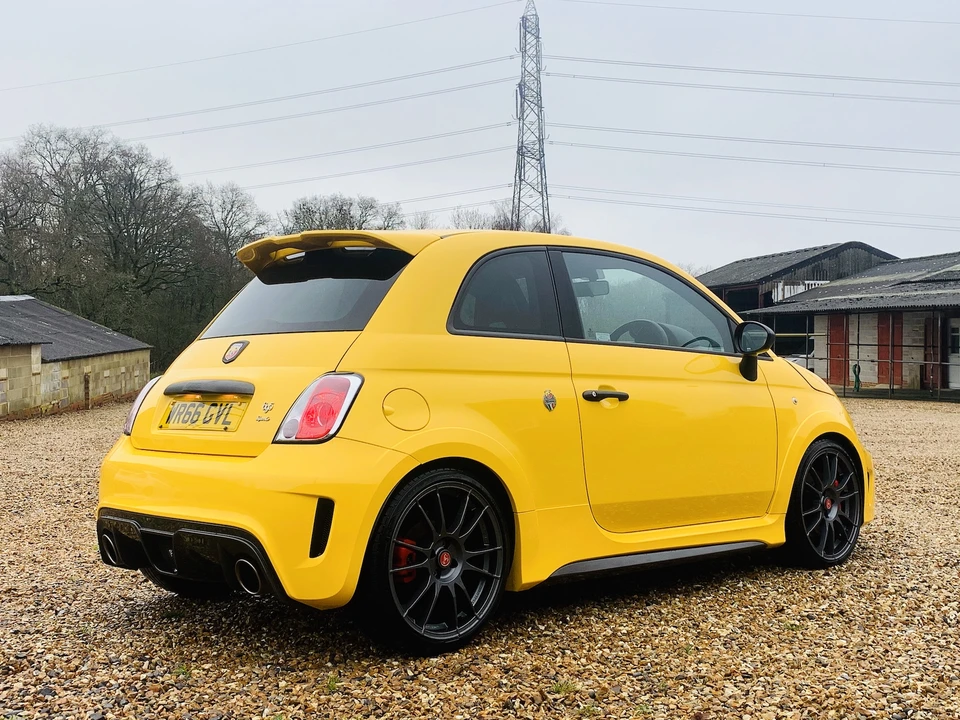 2016 Fiat Abarth 500 - Image 28 of 31