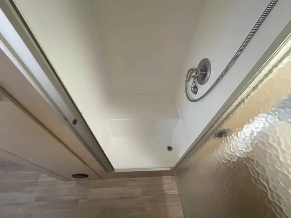 2016 Airstream - Image 19 of 19