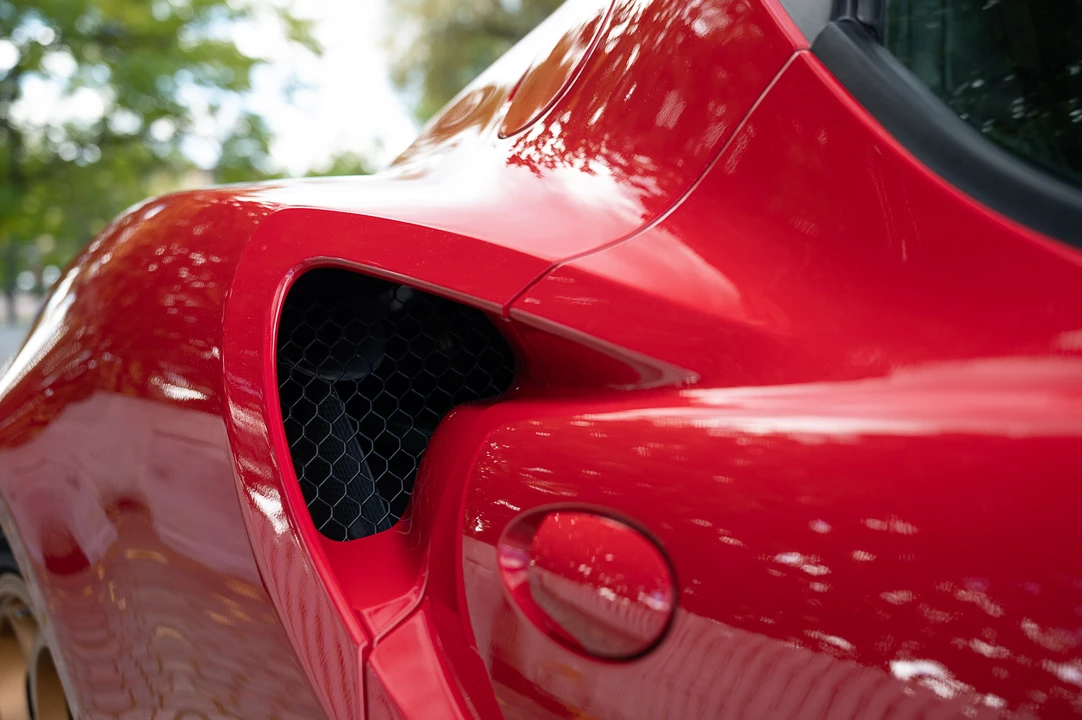2016 Alfa Romeo 4C Spider - Image 23 of 31