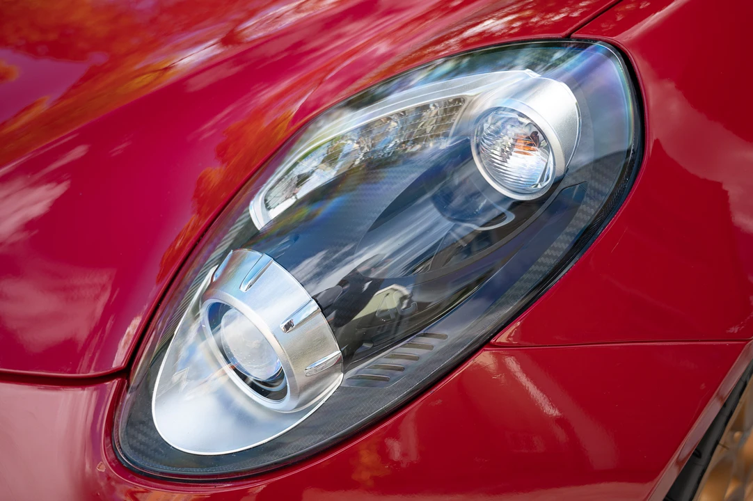 2016 Alfa Romeo 4C Spider - Image 11 of 31