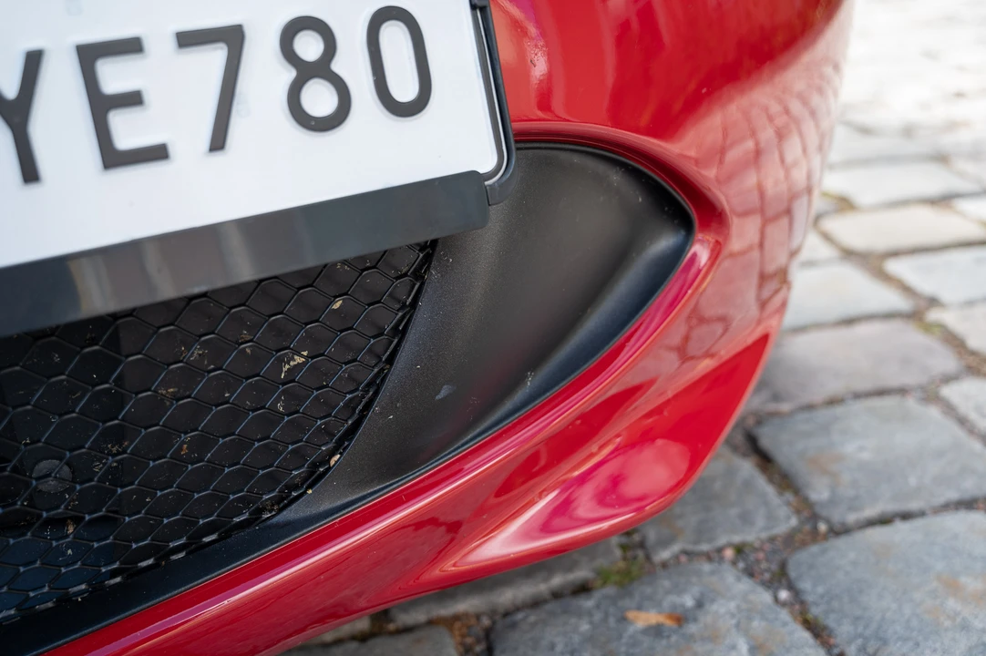 2016 Alfa Romeo 4C Spider - Image 18 of 31