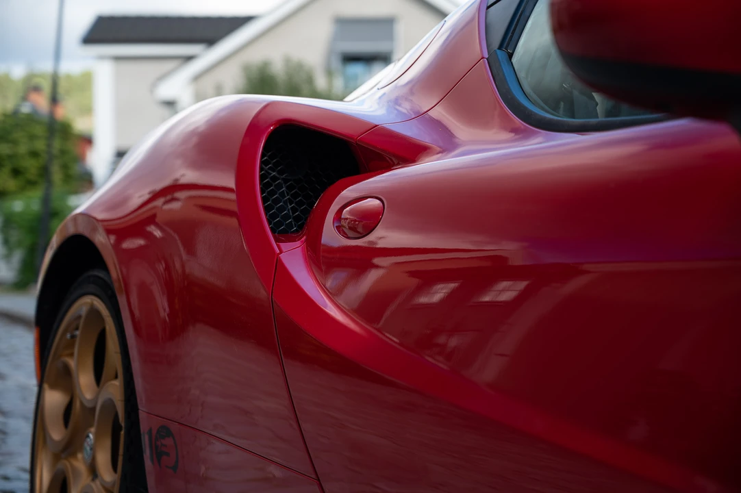 2016 Alfa Romeo 4C Spider - Image 28 of 31