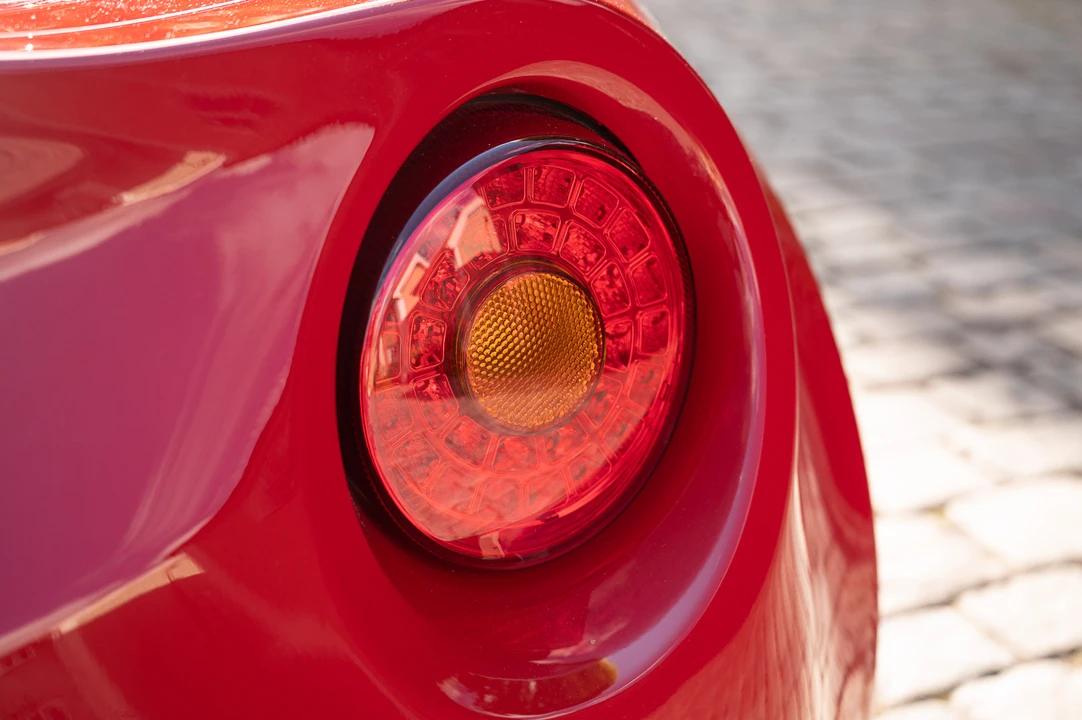 2016 Alfa Romeo 4C Spider - Image 31 of 31