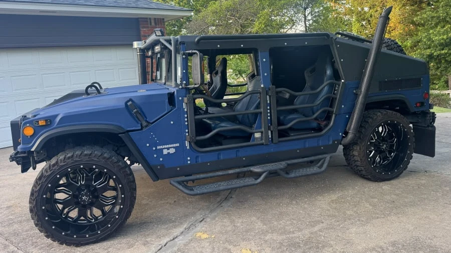 2016 AM General Hummer - Image 2 of 16
