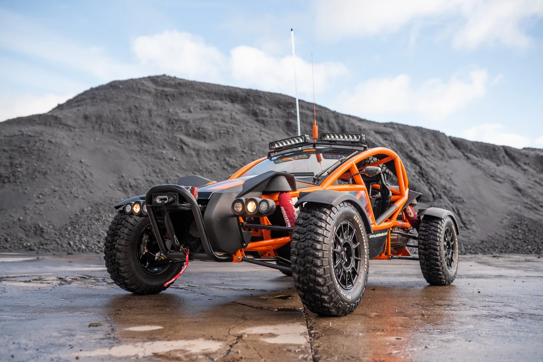 2016 Ariel - Image 10 of 31