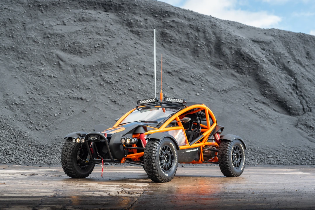 2016 Ariel - Image 11 of 31