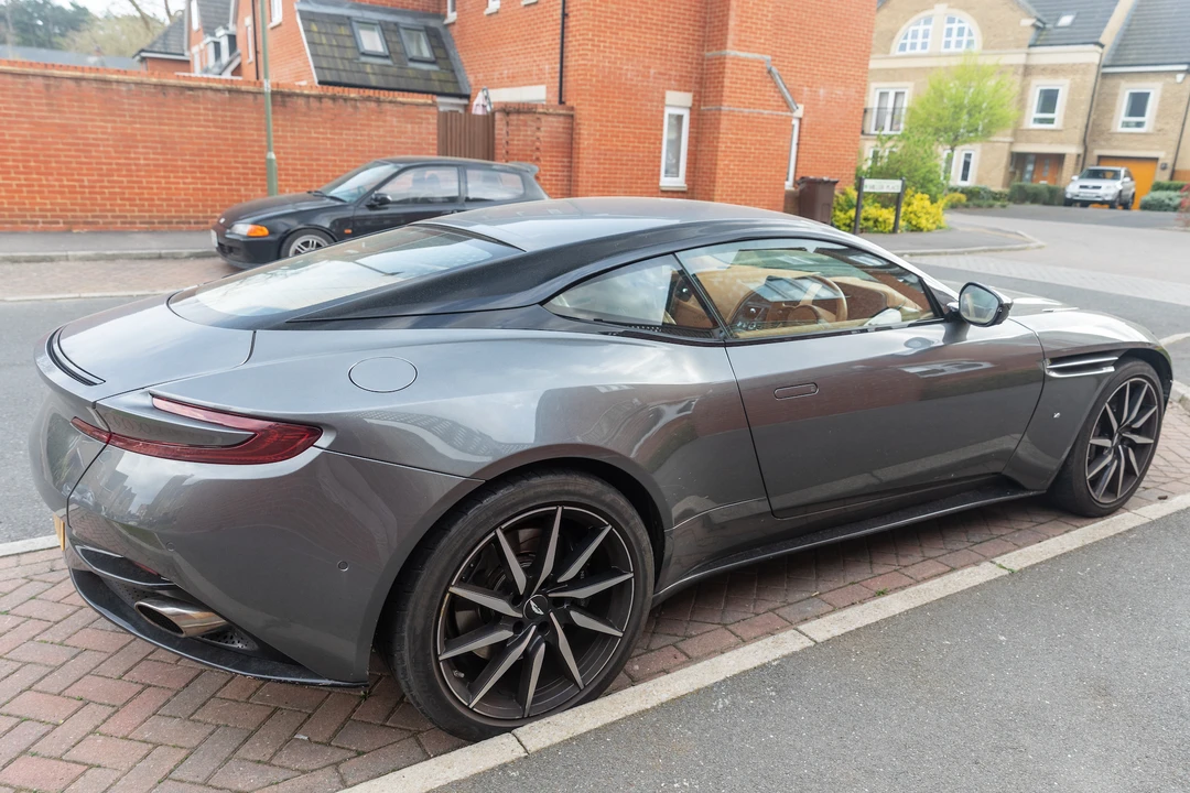 2016 Aston Martin DB11 V12 - Image 14 of 31